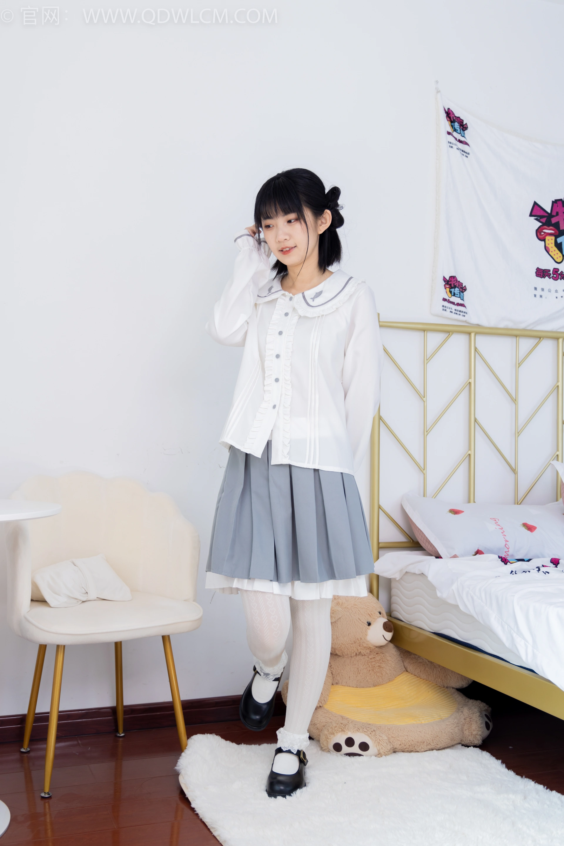 物恋传媒 NO.1528 暗月-夏日葡萄 2